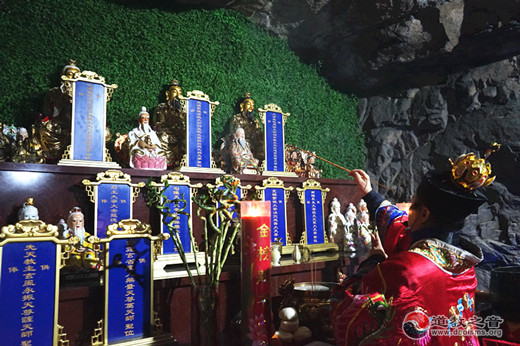 吉林玄帝观举行三圆洞开光和迎銮接驾活动