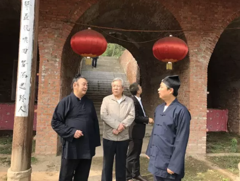 西安市道协会长刘世天一行走访周至县部分宫观