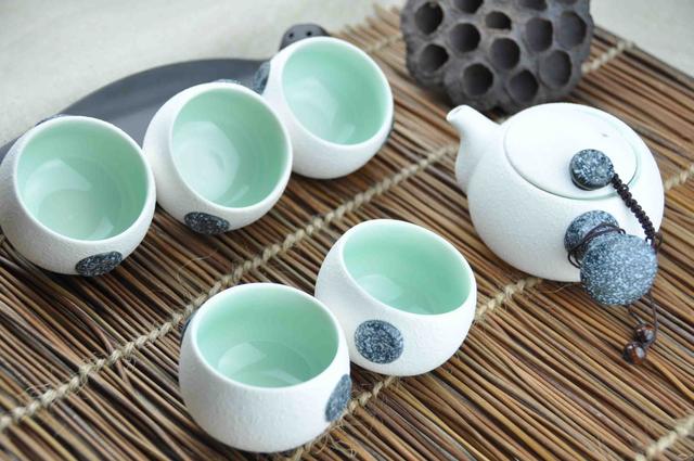 用一杯茶而雅活 把生活过成一首诗