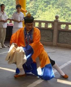 道教科仪运作形式独特 咒诀步灯存想运讳