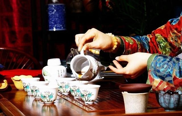 以茶养心 中华传统养生智慧