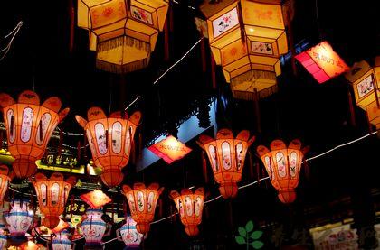 元宵节奇异风俗 偷菜偷灯不犯法