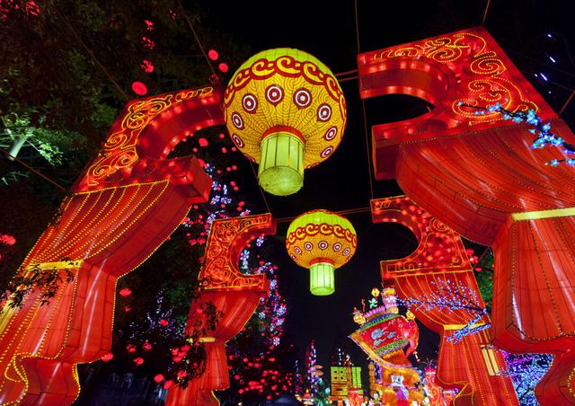 元宵节奇异风俗 偷菜偷灯不犯法