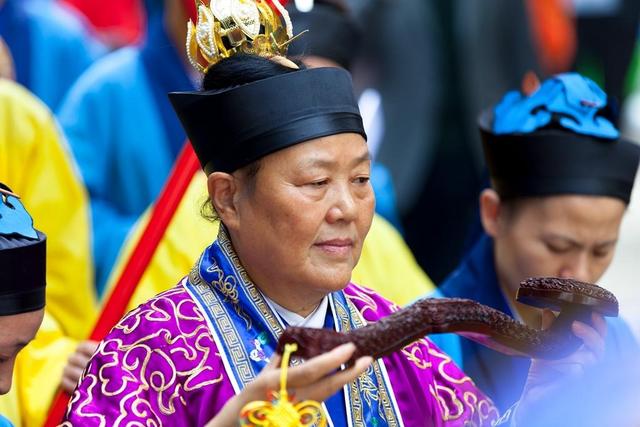 任宗权大师讲全真传戒7：拜请律衣科