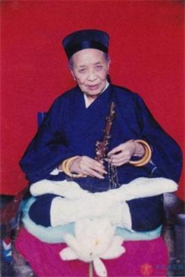 武当龙门派第24代传承人、百岁坤道李诚玉修行录