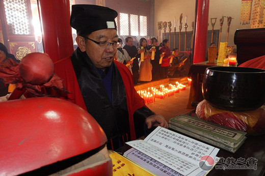 陕西省榆阳东山关帝庙举行祈福顺星法会