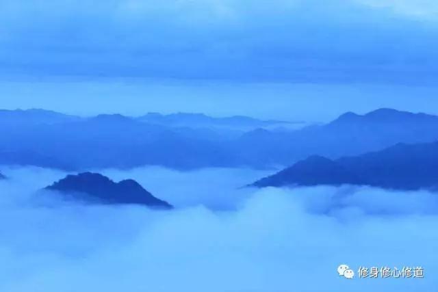 普通的石头可变不了孙猴子,首先要受日月精华才行