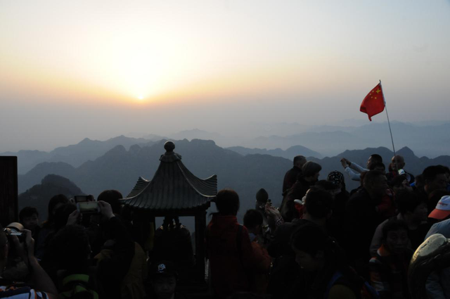 图说2026年武当山玄天上帝圣诞庙会