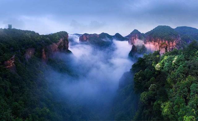 丹道修真崎岖路，似曾相识《驻云飞》,4