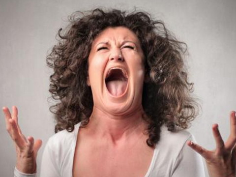 心术不正女人面相有什么特征