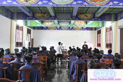 湖北省道教协会己亥年全真派道士冠巾活动在蕲春普阳观举行