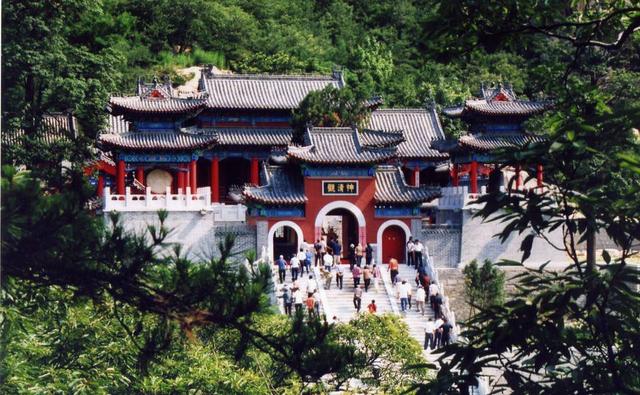 为什么道教庙宇被称为“宫”“观”?