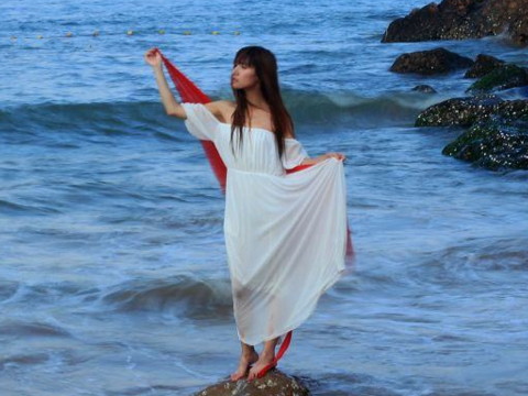 哪些八字特征的人会早恋