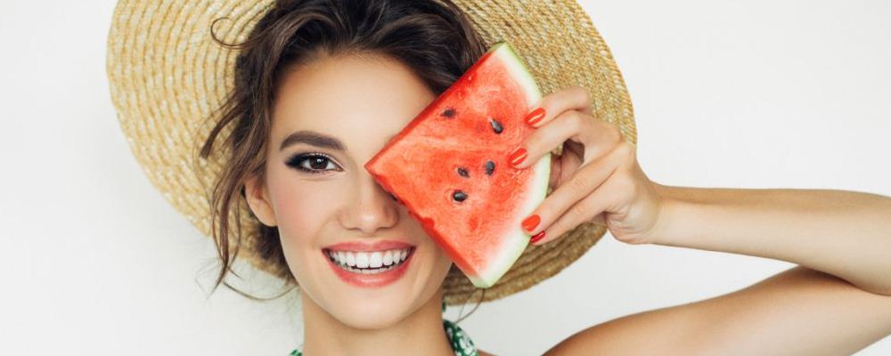 低腰惹火 肚脐也整形