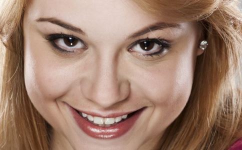 乳腺增生的前期显着特征