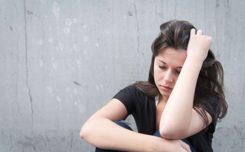 爸爸妈妈苛求导致青少年患强迫症