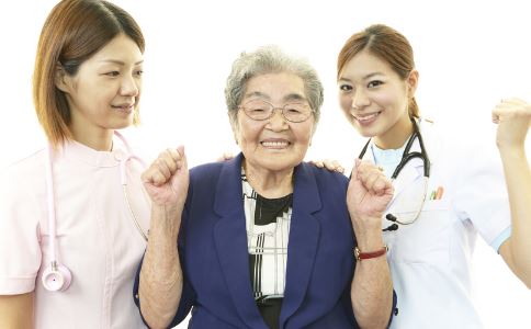 白叟肺炎 要进步警觉