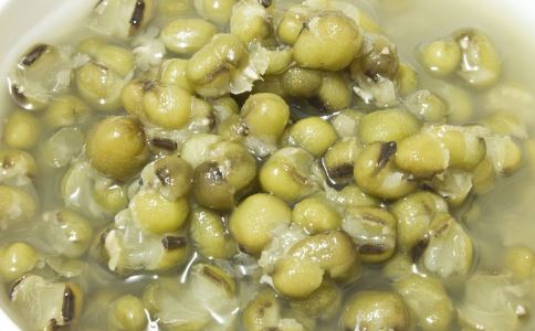 夏日饮食别大意