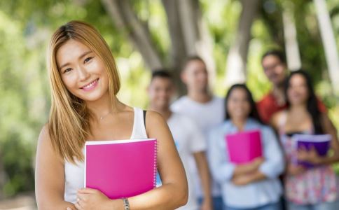 小男生为什么喜爱欺压小女子