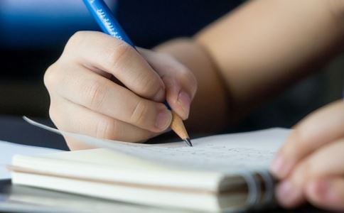 当孩子腹泻时该怎么保养？