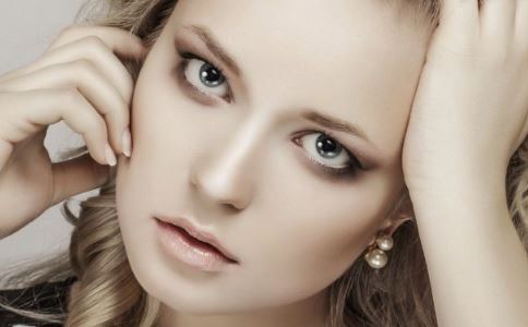 经期洗头会致癌吗？