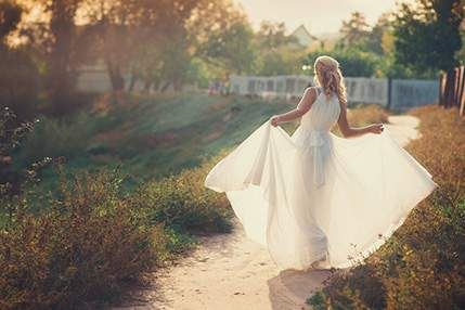 剑锋金婚姻配对 剑锋金命跟泉中水命配吗