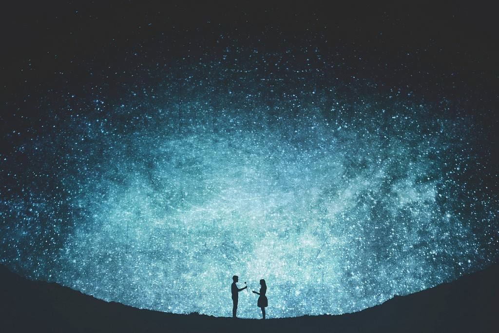 必落发的八字特征八字中带有华盖