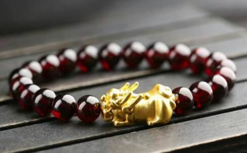 工作遇到贵人的4个属相(12属相的射中贵人,分别是谁)