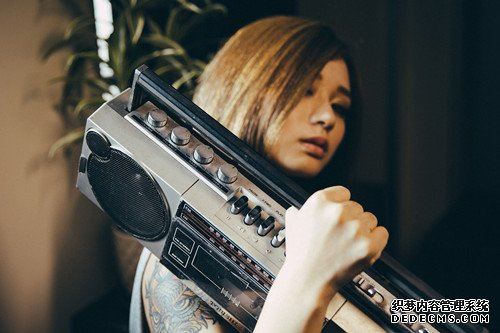 你的人际关系会由于什么变得热络起来呢？