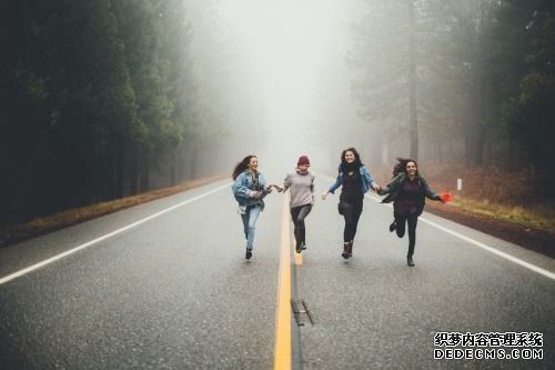 测你交朋友垂青的是质量仍是数量