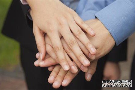 朋友和金钱你怎么二选一