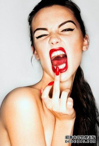 你的表面简单给人什么假象