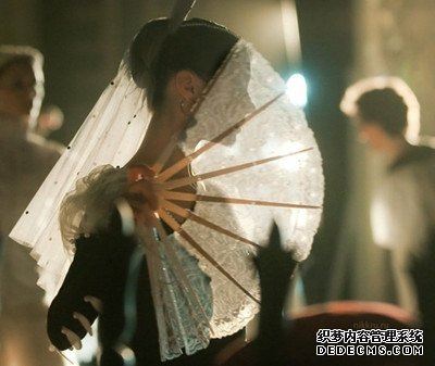 两个动作看你的性情