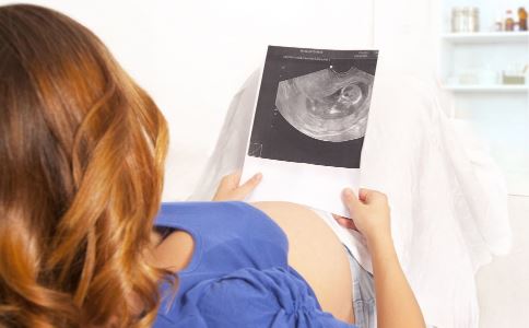 怀孕头三个月需求留意些什么