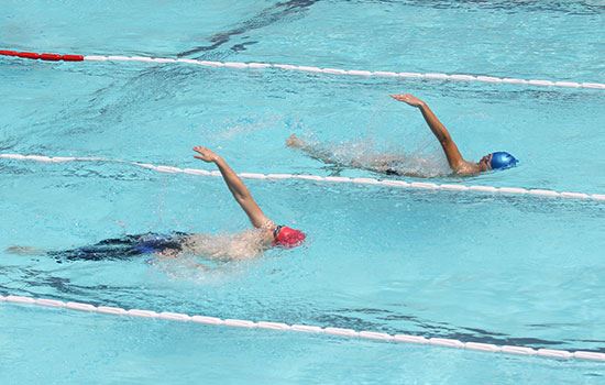 女性梦见男人光全身是什么意思 女性梦到男人光全身有什么征兆