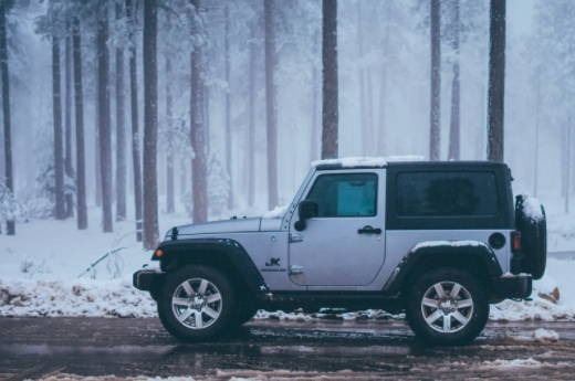 五行缺土车牌带4好不好 好风水号码一路平安顺利