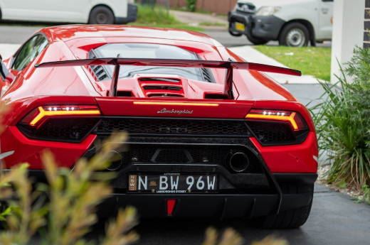 1981属鸡旺财旺运数字 走运车牌的测算办法