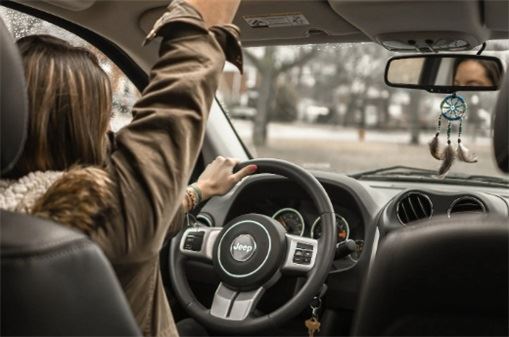 车牌723的谐音是什么  具有才智、灵气、和谐、创造力