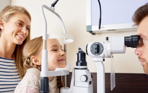 上班族要特别留意防备青光眼