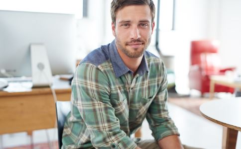 脑袋大的人聪明对吗