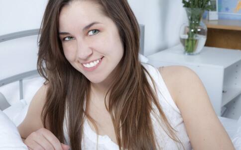 防治老年斑的小偏方