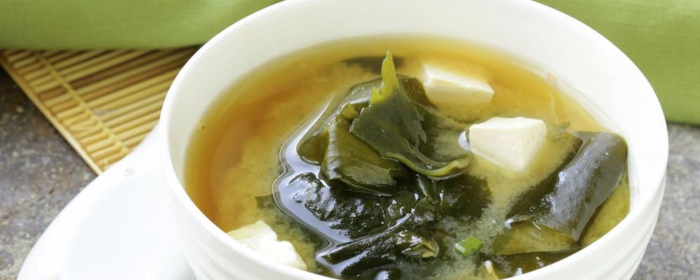 男人怎么简略护肤过程