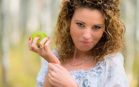 怎样用啤酒洗头护理秀发