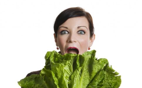 夏日皮炎莫烫 越烫越痒