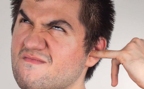 过量吃烧烤吃出急性咽喉炎