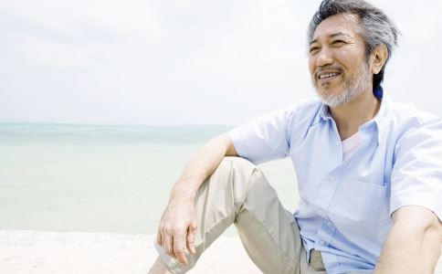 白叟秋季怎么避免肠胃着凉