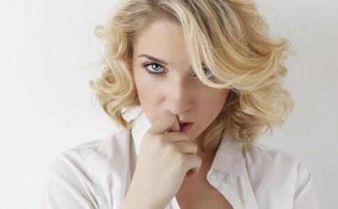 怎样让你头发康复光泽