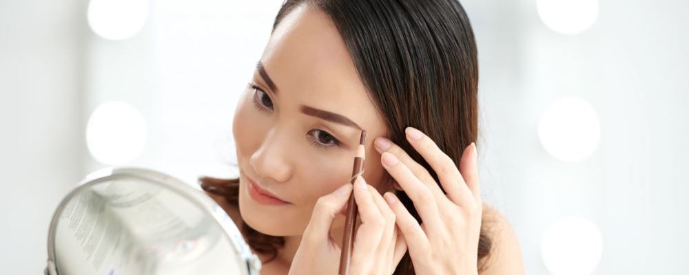 隆鼻术后切断的护理