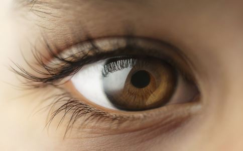 吸脂祛眼袋的留意