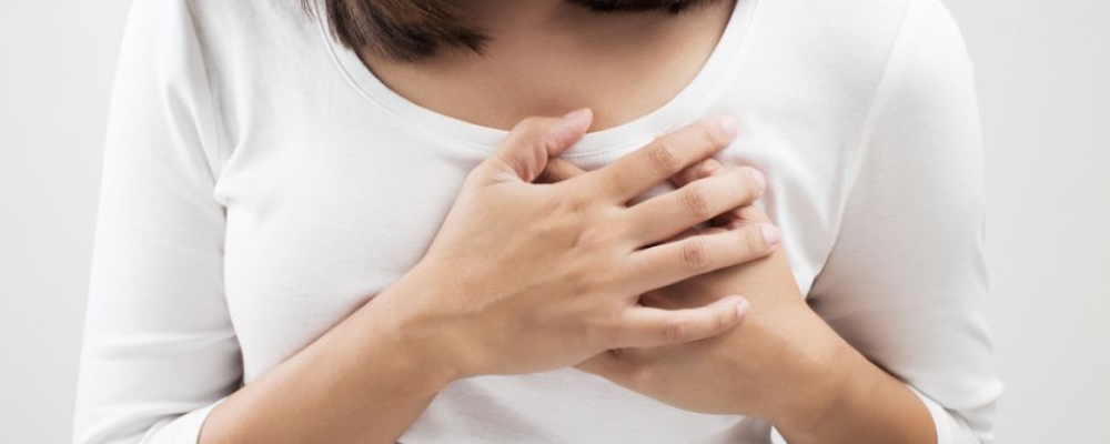 女生胸胀是不是怀孕了 导致女人胸部肿痛的8个原因